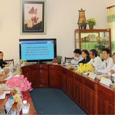 Ban Chỉ đạo Tây Nam bộ đến thăm và làm việc với Trường Đại học Đồng Tháp. <a class='text-under italic white small-size' href='events.aspx?id=101&la=vn'>Xem thêm</a>