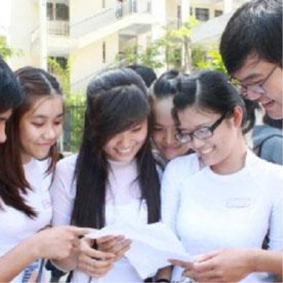 Tuyển sinh ĐH, CĐ năm 2013. Thông tin ngành học, cơ hội việc làm và một số vấn đề lưu ý khi làm hồ sơ đăng ký dự thi. <a class='text-under italic white small-size' href='events.aspx?id=109&la=vn'>Xem thêm</a>