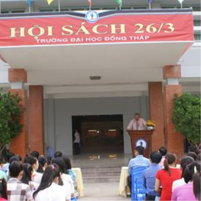 Rộn ràng Hội sách lần II, năm 2012. <a class='text-under italic white small-size' href='events.aspx?id=45&la=vn'>Xem thêm</a>