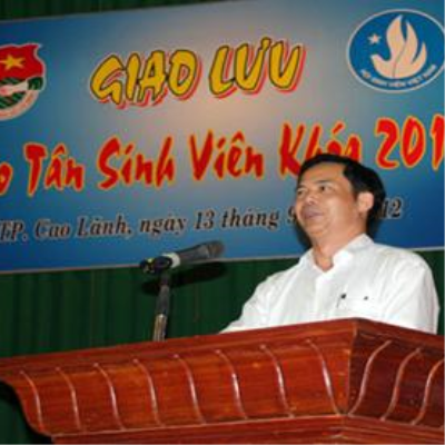 Chào tân sinh viên khoá tuyển sinh năm 2012. <a class='text-under italic white small-size' href='events.aspx?id=79&la=vn'>Xem thêm</a>