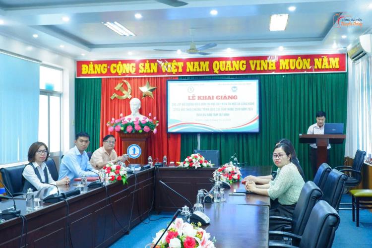 https://www.dthu.edu.vn/Mainpage/Page/Content/20241231183036312.jpg