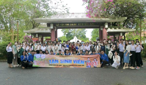 Gala chào đón Tân sinh viên khóa 2023 – Khoa Văn hóa – Du lịch và Công tác xã hội