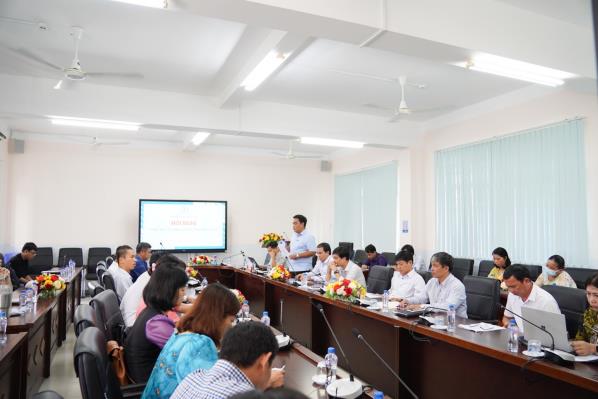 Họp rút kinh nghiệm công tác tư vấn tuyển sinh hệ chính quy năm 2023