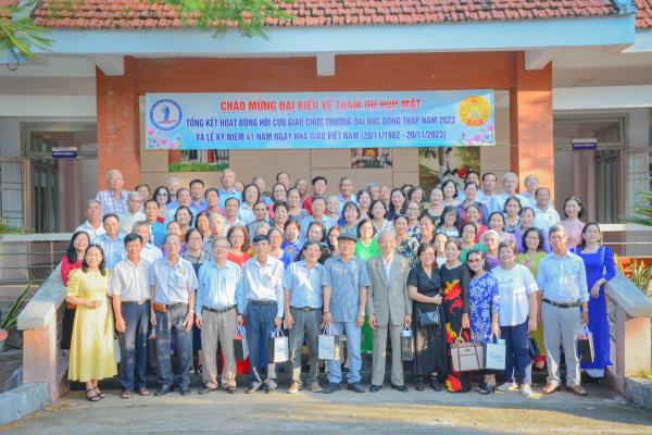 Họp mặt Tổng kết hoạt động Hội Cựu giáo chức Trường Đại học Đồng Tháp năm 2023 và kỷ niệm 41 năm Ngày Nhà giáo Việt Nam (20/11/1982 - 20/11/2023)