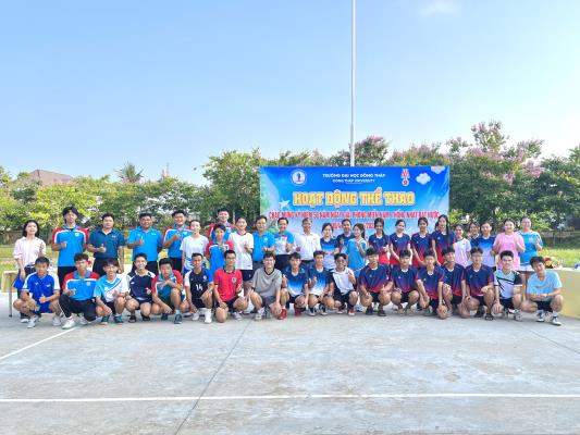 Sôi nổi hoạt động thể thao chào mừng kỷ niệm 50 năm ngày giải phóng miền Nam thống nhất đất nước (30/4/1975 - 30/4/2025) cho sinh viên nội trú