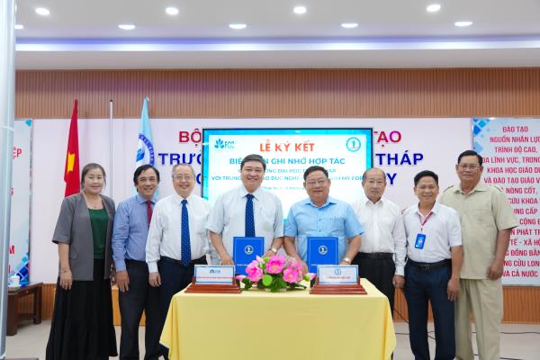 Trường Đại học Đồng Tháp tiếp và làm việc với Trung tâm Giáo dục nghề nghiệp Thẩm mỹ FOB
