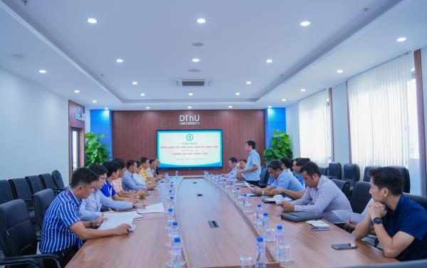 Trường Đại học Đồng Tháp tiếp và làm việc với Liên đoàn Bóng đá tỉnh Đồng Tháp phát triển phong trào bóng đá sinh viên.