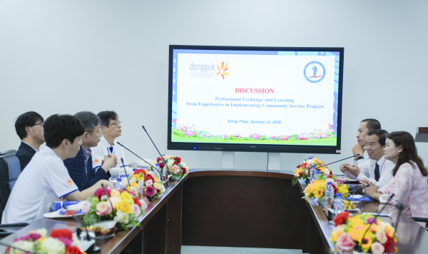 Tiếp và làm việc với Trường Đại học Dongguk, Hàn Quốc