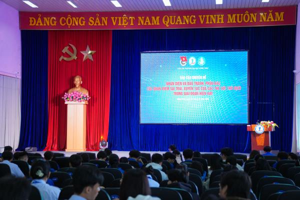 Trường Đại học Đồng Tháp tăng cường công tác nhận diện, phản bác các quan điểm sai trái trong sinh viên