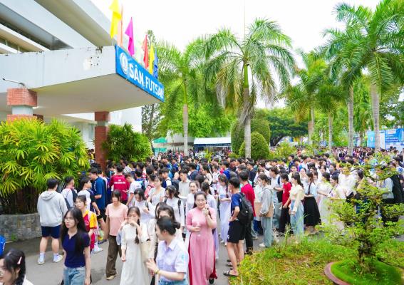 Gần 4.000 thí sinh tham dự kỳ thi năng khiếu tại Trường Đại học Đồng Tháp