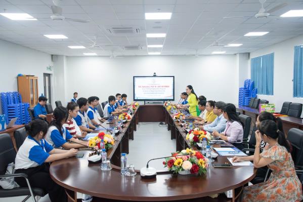 Khép lại hành trình 6 tuần cùng Chuyên gia Fulbright – Gs.Ts. Asif Ud-Doula