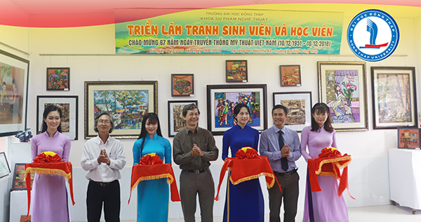 Ấn tượng Triển lãm tranh sinh viên và học viên Khoa Sư phạm Nghệ thuật Ấn tượng Triển lãm tranh sinh viên và học viên Khoa Sư phạm Nghệ thuật1
