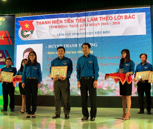 Huỳnh Thanh Thương - sinh viên đam mê hoạt động tình nguyệndt6-1
