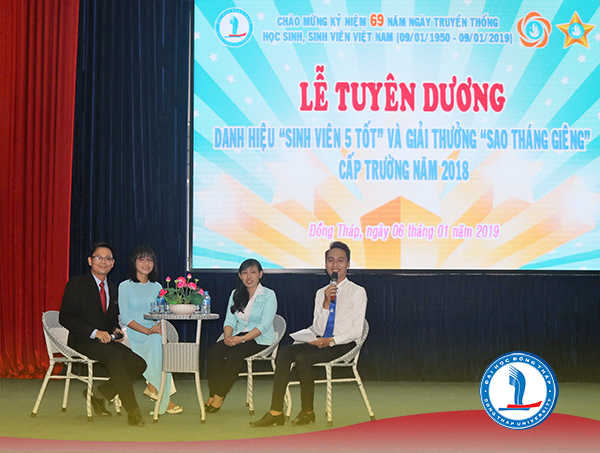 Ngày hội truyền thống của sinh viên Đại học Đồng Tháp2-2