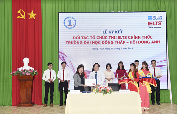 Đại học Đồng Tháp ký kết hợp tác tổ chức thi IELTS với Hội đồng Anh Đại học Đồng Tháp ký kết hợp tác tổ chức thi IELTS với Hội đồng Anh2_DSC1535