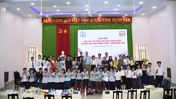 Đại học Đồng Tháp ký kết hợp tác tổ chức thi IELTS với Hội đồng Anh Đại học Đồng Tháp ký kết hợp tác tổ chức thi IELTS với Hội đồng Anh8_DSC1574