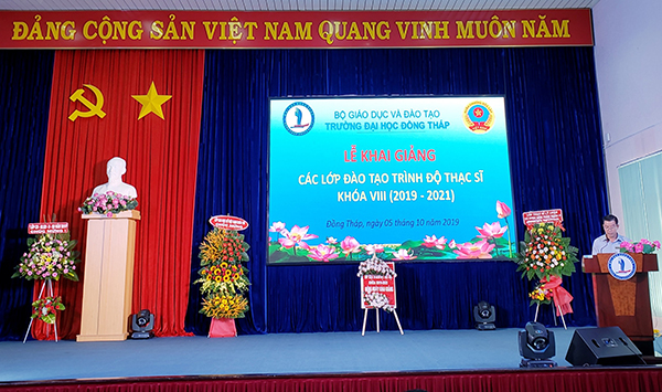 Phấn khởi ngày Khai giảng các lớp đào tạo trình độ thạc sĩ khóa VIII Trường ĐH Đồng Tháp Phấn khởi ngày Khai giảng các lớp đào tạo trình độ thạc sĩ khóa VIII Trường ĐH Đồng Tháp4
