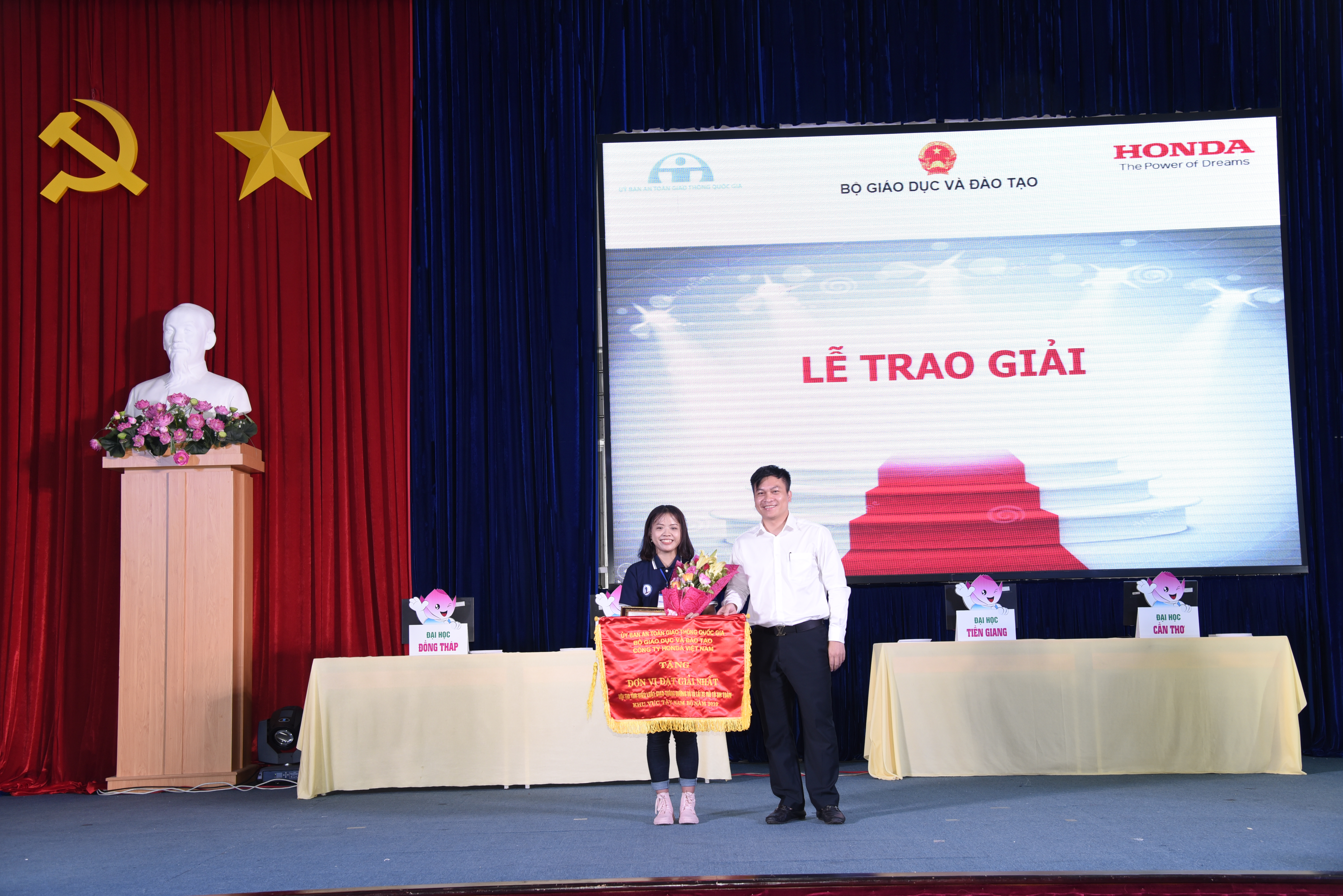Trường ĐH Đồng Tháp đạt Giải Nhất Hội thi tìm hiểu Luật giao thông năm 2019 Trường ĐH Đồng Tháp đạt Giải Nhất Hội thi tìm hiểu Luật giao thông năm 20195_DSC8697