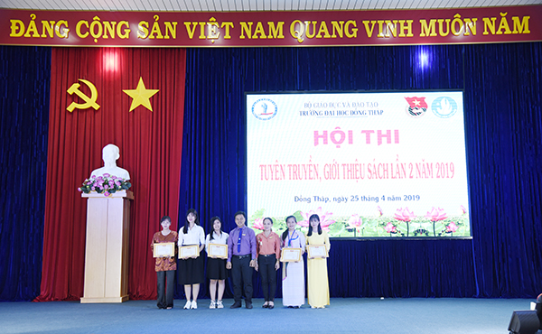 Hội thi Tuyên truyền, giới thiệu sách lần 2 - năm 20195_DSC0397